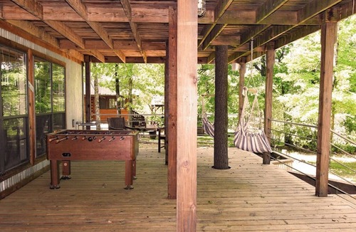 Vian Cabin | Cabin 1, AKA The Treehouse 1 bedroom and a loft. 2 bathrooms. Sleeps 5