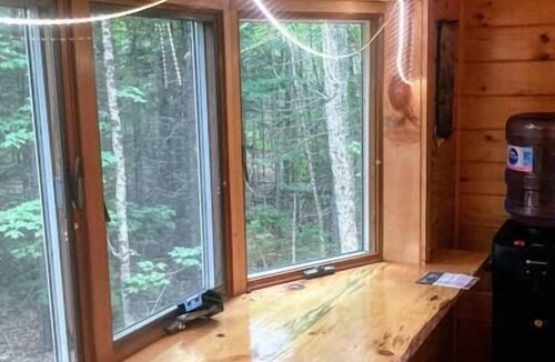 Hope Cabin | Cabin in the woods. Relax, unwind, unplug.