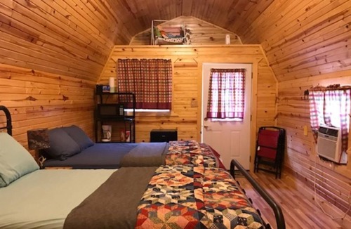Octavia Cabin | Cabin near the Kiamichi River and mountains for the outdoor ATV/UTV enthusiast!