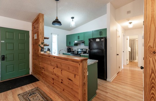 Chalet Village Cabin | Cabin w/Mnt Views! Community Pools/Arcades/Foosball/Pool Table/Hot Tub