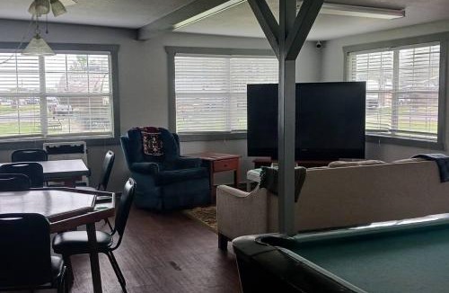 Rockport Apartment | Cabin XX 1 Bedroom 1 Queen