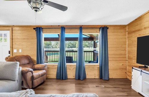 Ardmore Cabin | Caddo Points Retreat- Private 40 acres