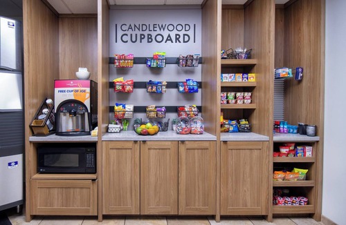 Amherst Hotel | Candlewood Suites Buffalo - Amherst by IHG