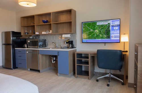 Jenks Hotel | Candlewood Suites - Tulsa Hills - Jenks by IHG