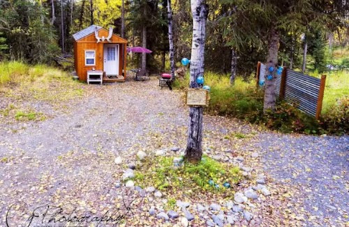 Kasilof Cabin | Caribou Cabin- Charming DRY cabin in Kasilof