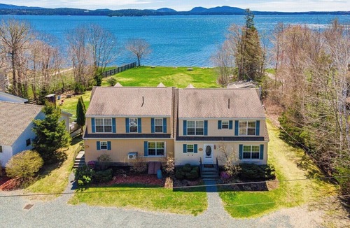 Trenton House | Carroll's Cove-Oceanfront, Sleeps 18!