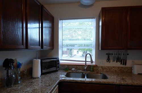 Rolla House | Cedar Haven Rolla - Relax in comfort close to downtown!