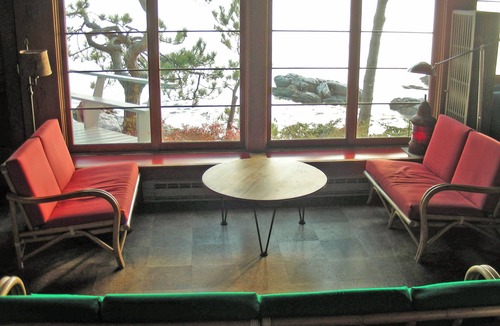 West Southport Cottage | Cedarbush Cabin - Waterfront Cottage - walk to Robinson's Wharf!