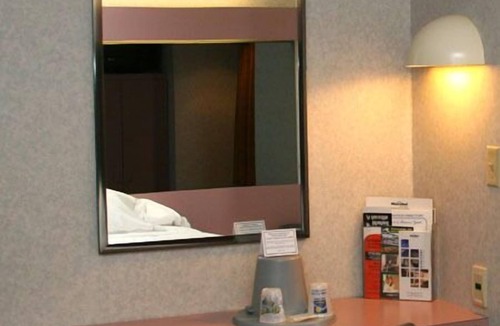 Tonawanda Hotel | CenterWay Hotel Buffalo North Near University