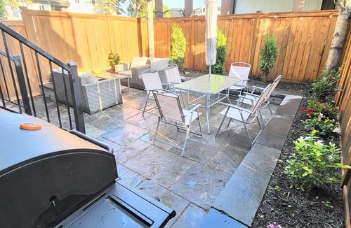 Parkhill-Stanley Park House | Central Upscale 4 Storey House