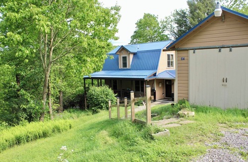 Widnoon House | Charming 1920s Hillside Home Overlooking Valley and Rails-To-Trails