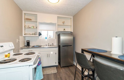 Fairport Harbor House | Charming 2-bedroom Suite with balcony overlooking the Lake in Fairport Harbor