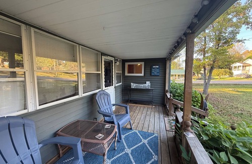 Canadohta Lake Cottage | Charming 2-bedroom cottage at Canadohta Lake with AC