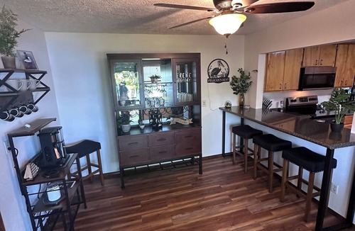 Miami House | Charming 3 bedroom home located near Twin Bridges State Park on Grand Lake Okla