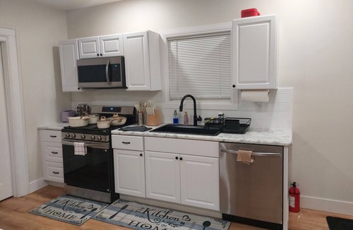 Corning House | Charming 3BR Downtown Corning Home – Walk to Dinning, Museums & Market Street!