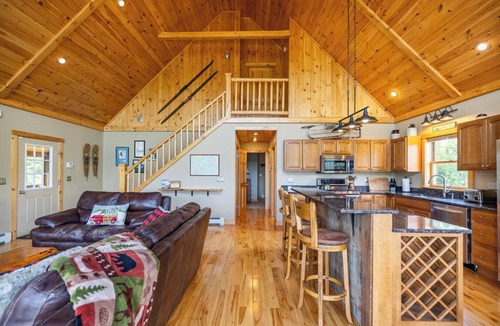 Bethel Cabin | Charming 4-Bedroom Home with Hot Tub, Game Room, and Stunning Mountain Views