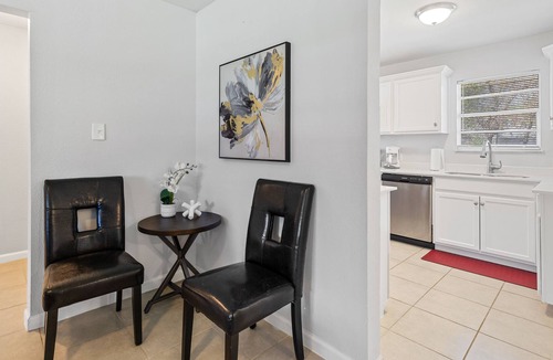 Haltom City House | Charming 4BR Home - Ideal for Groups!
