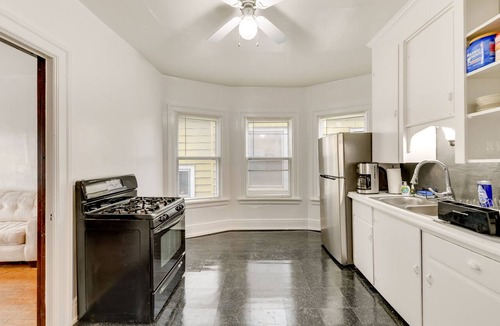 Front Park Apartment | Charming Buffalo Apartment: 2 Mi to Downtown