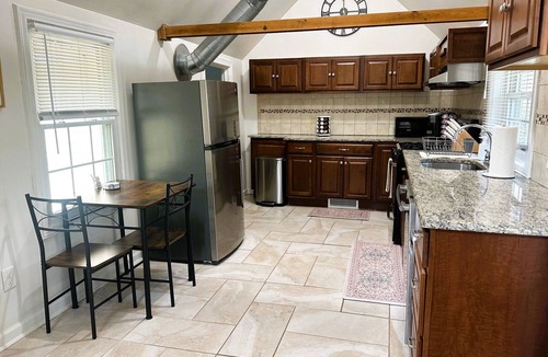 Redding Ridge House | Charming cottage in beautiful Redding minutes from Ridgefield, Wilton & Danbury