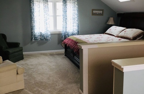 Corning House | Charming Country Farm Stay with Spectacular Views and Fun!