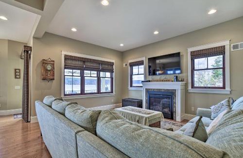 Hammondsport House | Charming Home on Keuka Lake w/Dock & Fire Pit!