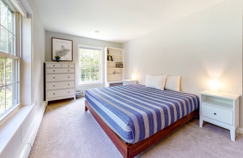 Sugar Hill House | Charming home with mountain view, fireplace, skiing, fast WiFi, & washer/dryer
