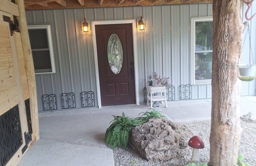 Brockport House | Charming, quiet 1-bedroom house in welcoming Brockport