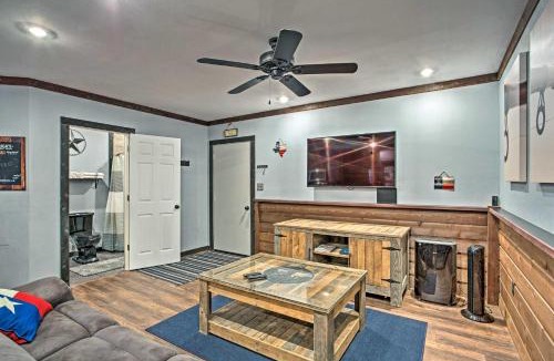 Quitman House | Charming Quitman Cabin < 2 Miles to Lake Fork