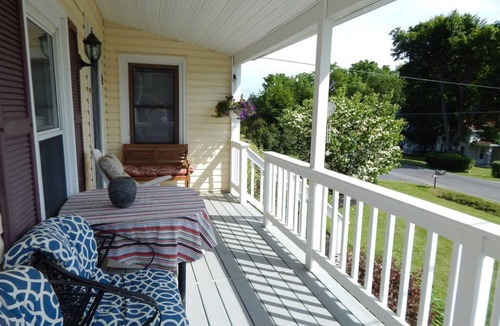 Town of Reading House | Charming Village home near downtown Watkins Glen!