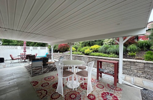 Town of Reading House | Charming Village home near downtown Watkins Glen!