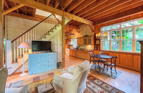 Chautauqua House | Chautauqua Farmhouse & Cabin - Sleeps 12 - Streamside Retreat