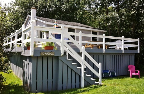 Fortunes Rocks Cottage | Cheerful & Affordable 2 BR Cottage - Book now summer 2026!
