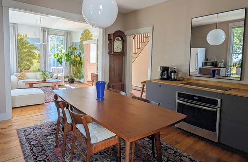 East End House | Chic 3-bedroom house in Munjoy Hill with off-street parking.