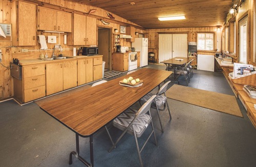 Cohoe Cabin | Chinook Cabin offers serene space on gorgeous Kasilof River. 5 min to fishing