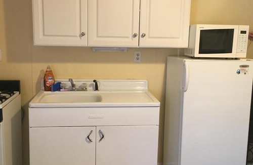 Clarence Hotel | Clarence Inn Extended Stay