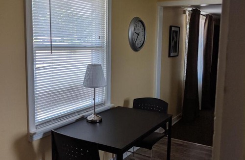 Clarence Hotel | Clarence Inn Extended Stay