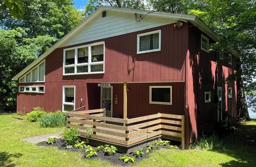 Sackets Harbor Cabin | Clean, Rustic 4-bedroom cabin nestled in the woods in Sackets Harbor