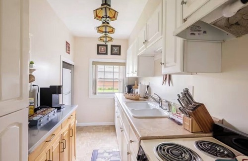 North Canton House | Clean & very comfortable house in quiet/safe residential neighborhood