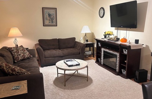 Ithaca Apartment | Close to Everything