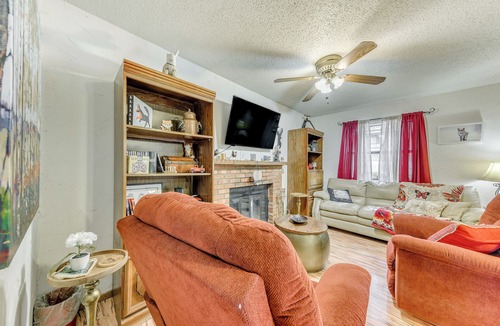 Cloudcroft Cabin | Cloudcroft Retreat w/Hot Tub, Grill, & Deck!