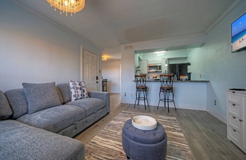Bay Area Condo | Coastal Condo + Near Oso Bay & Padre Beaches | Seaside Haven