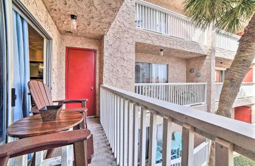 Corpus Christi House | Coastal Condo w/Dock Access, 2 Miles to Beach!