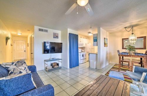 Corpus Christi House | Coastal Condo w/Dock Access, 2 Miles to Beach!