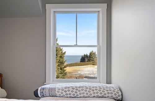 Cape Elizabeth House | Coastal Elegance: Luxurious Ocean View Retreat in Cape Elizabeth, Maine