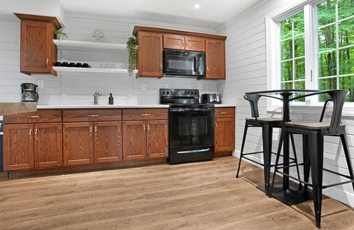 Aldenville House | Cold Spring Camp | GAME ROOM, Deck + Grill!