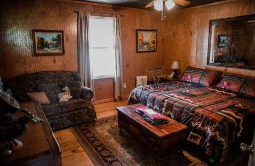 Norman House | Collier Cabin on Collier Creek