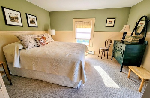 Wales Center House | Come to The Country! Stay at The Farm!