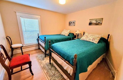Wales Center House | Come to The Country! Stay at The Farm!