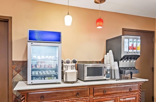 Southside Hotel | Comfort Inn Santa Fe South