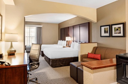 State College Hotel | Comfort Suites State College near Penn State